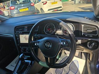 Volkswagen Golf GT TSI EVO DSG