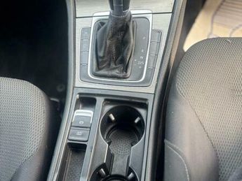 Volkswagen Golf SE TDI BLUEMOTION TECHNOLOGY DSG