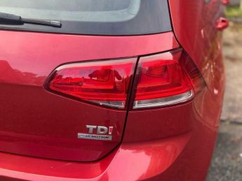 Volkswagen Golf SE TDI BLUEMOTION TECHNOLOGY DSG