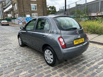 Nissan Micra SE