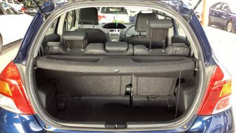 Toyota Yaris VVT-I T SPIRIT MM