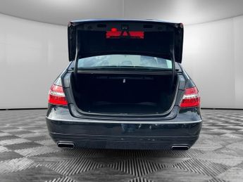 Mercedes E Class E220 CDI BLUEEFFICIENCY EXECUTIVE SE