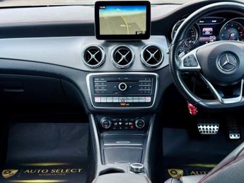 Mercedes GLA GLA 220 D 4MATIC AMG LINE PREMIUM