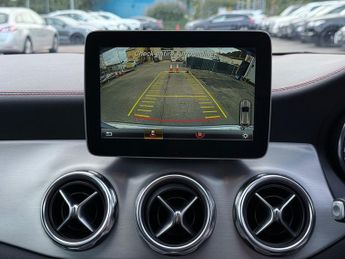 Mercedes GLA GLA 220 D 4MATIC AMG LINE PREMIUM