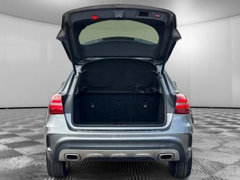 Mercedes GLA GLA 220 D 4MATIC AMG LINE PREMIUM