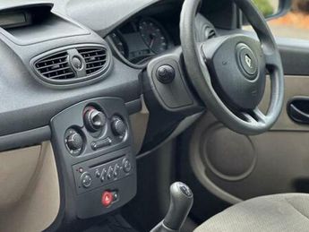 Renault Clio 1.2 16v Expression 3dr