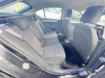 Skoda Octavia SE 2.0 TDI CR DSG, 2013, AUTO