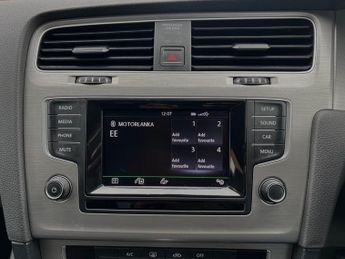 Volkswagen Golf MATCH TDI BLUEMOTION TECHNOLOGY DSG