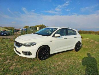 Fiat Tipo LOUNGE