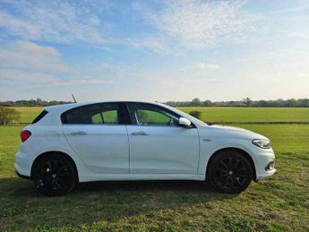 Fiat Tipo LOUNGE