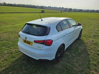 Fiat Tipo LOUNGE