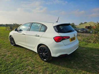 Fiat Tipo LOUNGE
