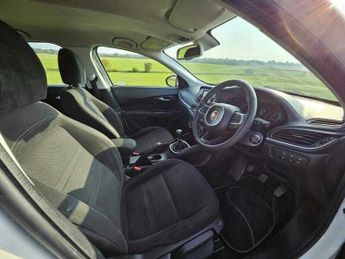 Fiat Tipo LOUNGE