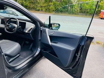 BMW  40 76.6kWh M Sport Auto xDrive 5dr