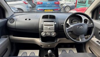 Daihatsu Sirion SE
