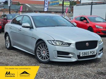 Jaguar XE 2.0d R-Sport Saloon 4dr Diesel Auto Euro 6 (s/s) (163 ps)