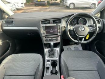 Volkswagen Golf TSI BlueMotion Tech SE Hatchback 5dr Euro 5