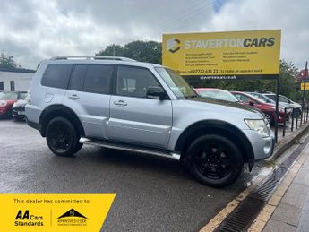 Mitsubishi Shogun LWB DI-D GLS ELEGANCE