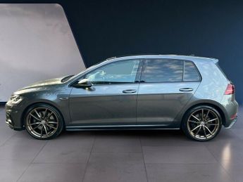 Volkswagen Golf R TSI DSG