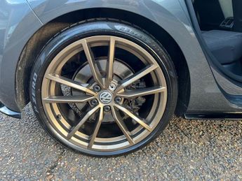 Volkswagen Golf R TSI DSG