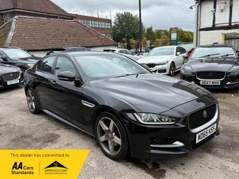 Jaguar XE R-SPORT