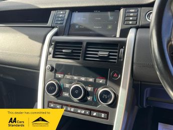 Land Rover Discovery Sport TD4 HSE BLACK