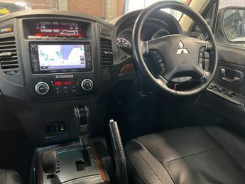 Mitsubishi Shogun 3.2 DI-DC SG3 Auto 4WD Euro 5 LWB