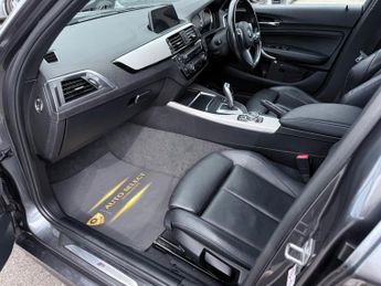 BMW 1 SERIES 118i M SPORT