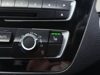 BMW 1 SERIES 118i M SPORT