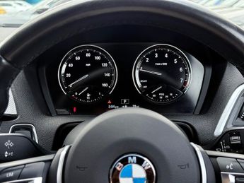 BMW 1 SERIES 118i M SPORT