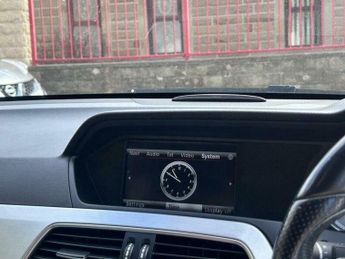 Mercedes-Benz C Class 2.1 C220 CDI BlueEfficiency AMG Sport G-Tronic+ Euro 5 (s/s) 2dr