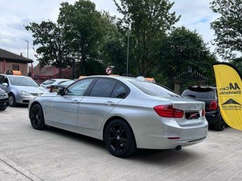 BMW 3 SERIES 2.0 320d Sport Auto Euro 5 (s/s) 4dr