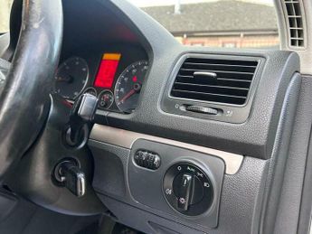 Volkswagen Golf 1.9 TDI Match 5dr