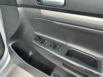 Volkswagen Golf 1.9 TDI Match 5dr