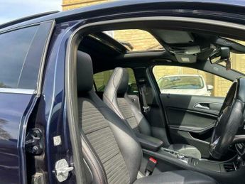 Mercedes-Benz A Class 2.1 A200d AMG Line (Executive) 7G-DCT Euro 6 (s/s) 5dr