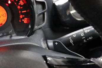 Toyota AYGO VVT-I X-PRESS X-SHIFT