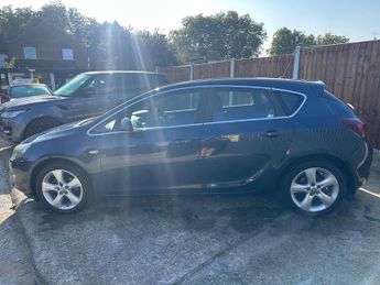 Vauxhall Astra 1.6 16v SRi Hatchback 5dr Petrol Auto Euro 5 (115 ps)