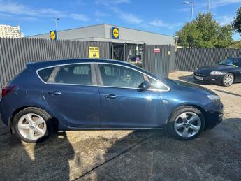 Vauxhall Astra 1.6 16v SRi Hatchback 5dr Petrol Auto Euro 5 (115 ps)