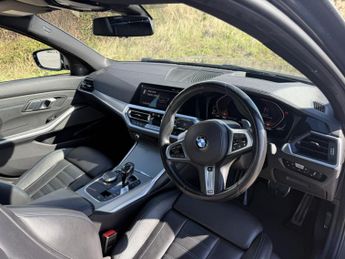 BMW 3 SERIES 2.0 320d M Sport Saloon 4dr Diesel Auto xDrive Euro 6 (s/s) (190