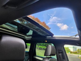 Volkswagen Touareg V6 R-LINE TDI BLUEMOTION TECHNOLOGY