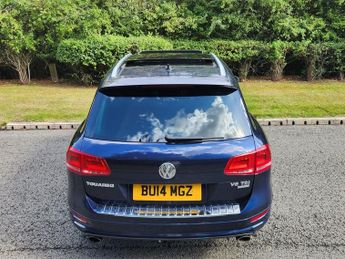 Volkswagen Touareg V6 R-LINE TDI BLUEMOTION TECHNOLOGY