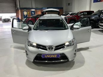 Toyota Auris 1.6 V-Matic Icon Touring Sports 5dr Petrol Multidrive S Euro 5 (
