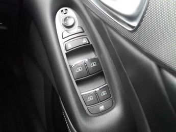 Infiniti Q50 2.0T Sport Auto Euro 5 (s/s) 4dr