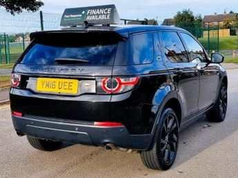 Land Rover Discovery Sport TD4 HSE BLACK