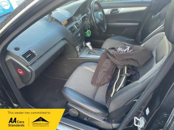 Mercedes-Benz C Class 2.1 C220 CDI Sport Auto Euro 4 4dr