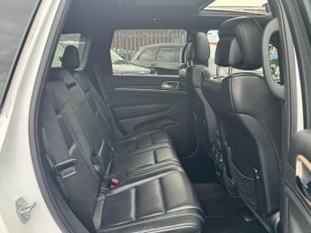 Jeep Grand Cherokee 3.0 V6 CRD Overland SUV 5dr Diesel Auto 4WD Euro 6 (s/s) (250 ps