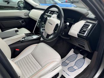 Land Rover Discovery 2.0 SD4 HSE SUV 5dr Diesel Auto 4WD Euro 6 (s/s) (240 ps)