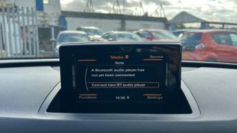 Audi Q3 1.4 TFSI CoD S line SUV 5dr Petrol S Tronic Euro 6 (s/s) (150 ps