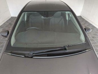 Toyota Yaris 1.5 VVT-h Excel E-CVT Euro 6 5dr (15in Alloy)