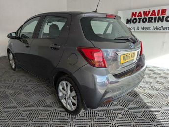 Toyota Yaris 1.5 VVT-h Excel E-CVT Euro 6 5dr (15in Alloy)